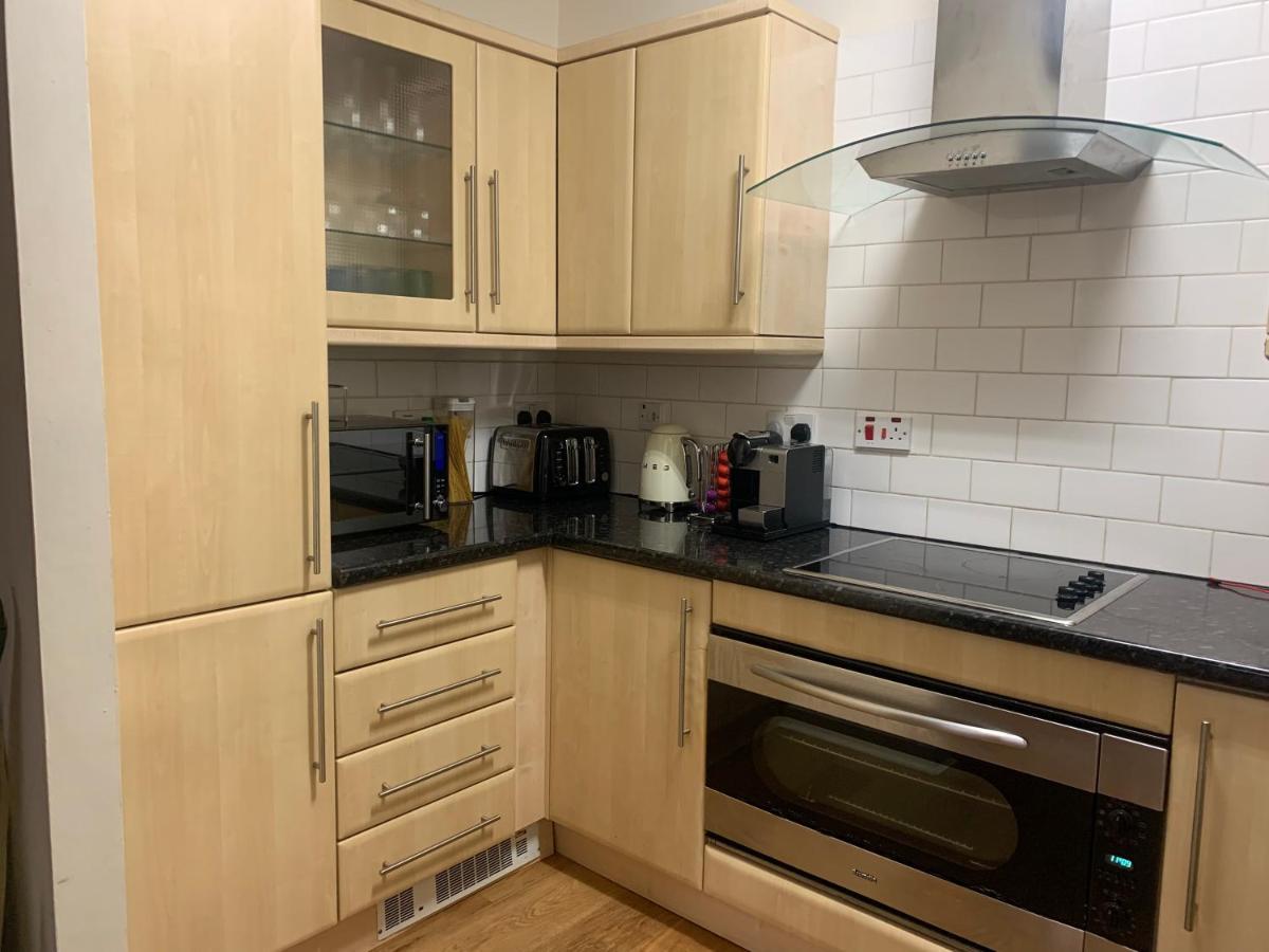 Leeds City Centre Luxury 2 Bed Apartment Sleeps 6 Fantastic Views Luaran gambar