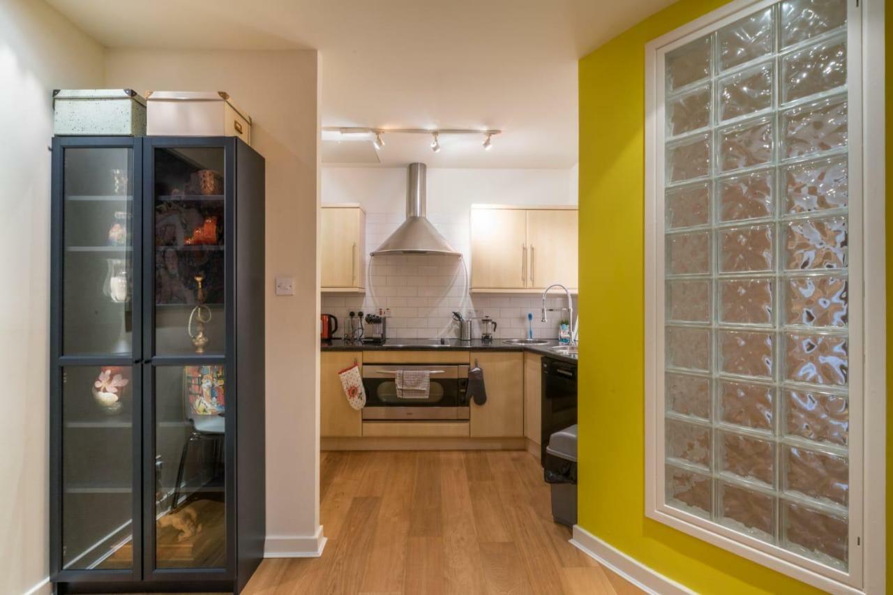 Leeds City Centre Luxury 2 Bed Apartment Sleeps 6 Fantastic Views Luaran gambar